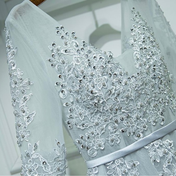 White Tulle + Lace Gown - Picture 5 of 9